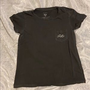 Women’s Billabong t shirt